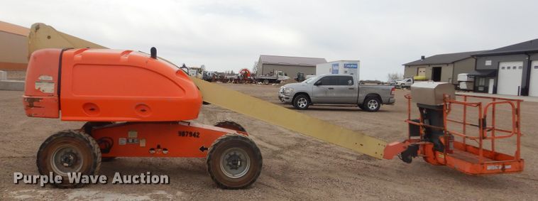 image for item KT9098 2007 JLG 400S  boom lift