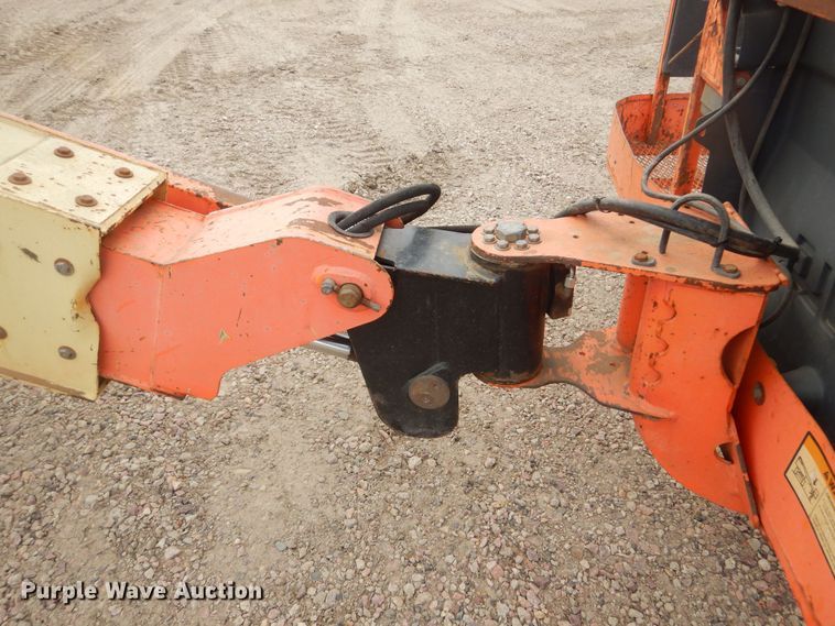 image for item KT9098 2007 JLG 400S  boom lift