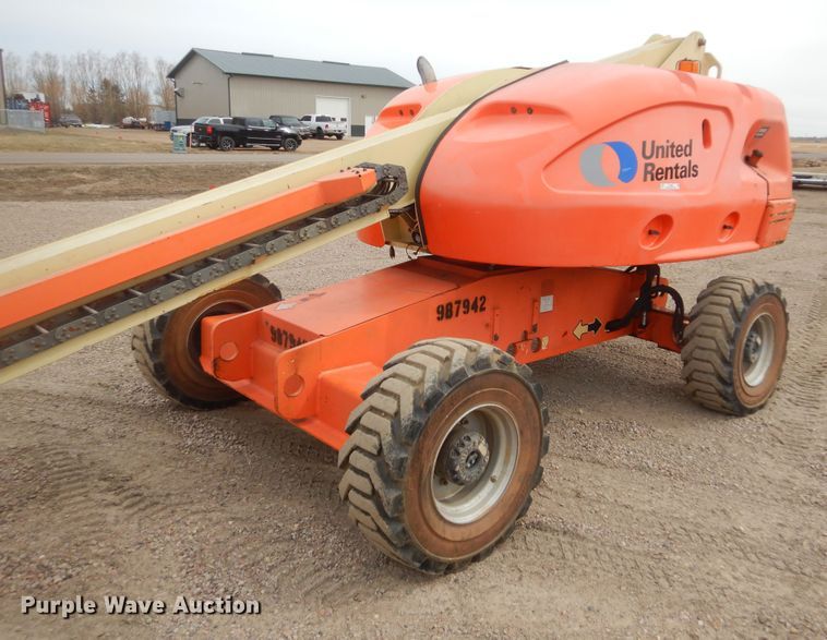image for item KT9098 2007 JLG 400S  boom lift