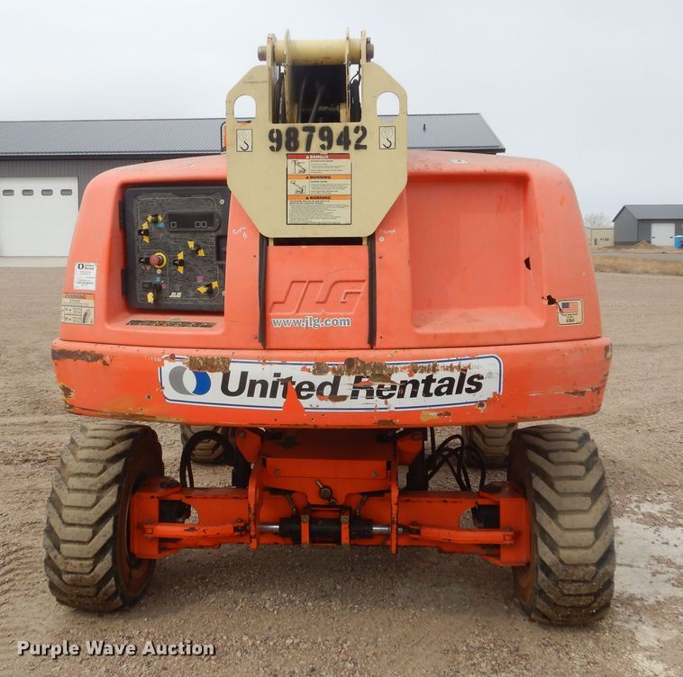 image for item KT9098 2007 JLG 400S  boom lift