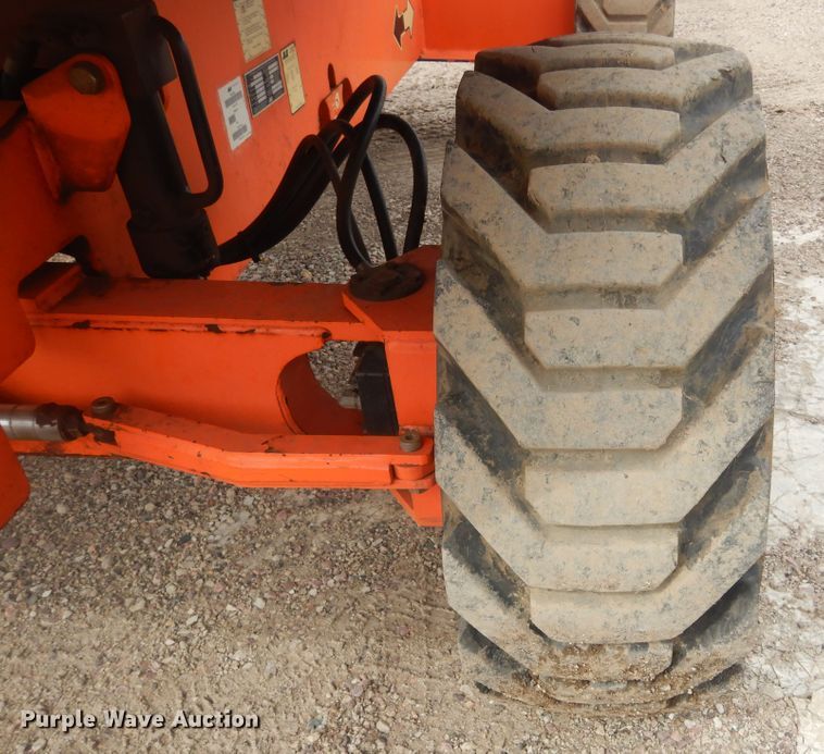 image for item KT9098 2007 JLG 400S  boom lift