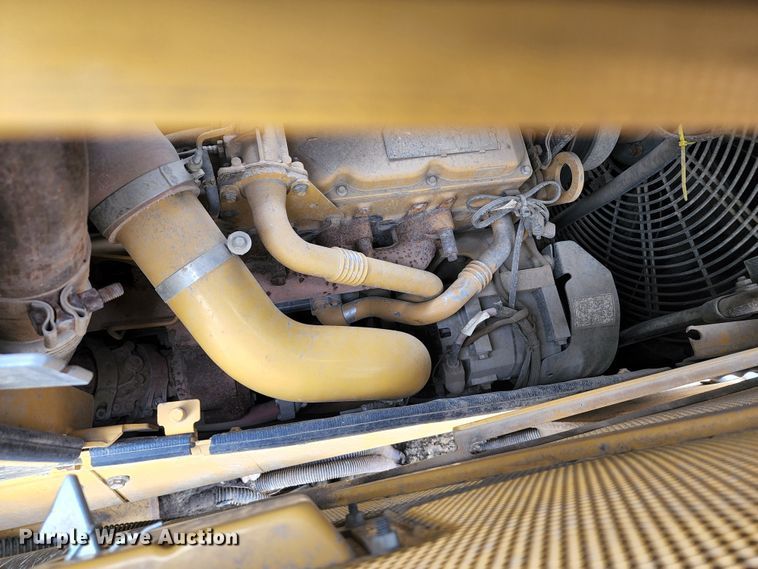 image for item KT9755 2012 Caterpillar D6N LGP  dozer