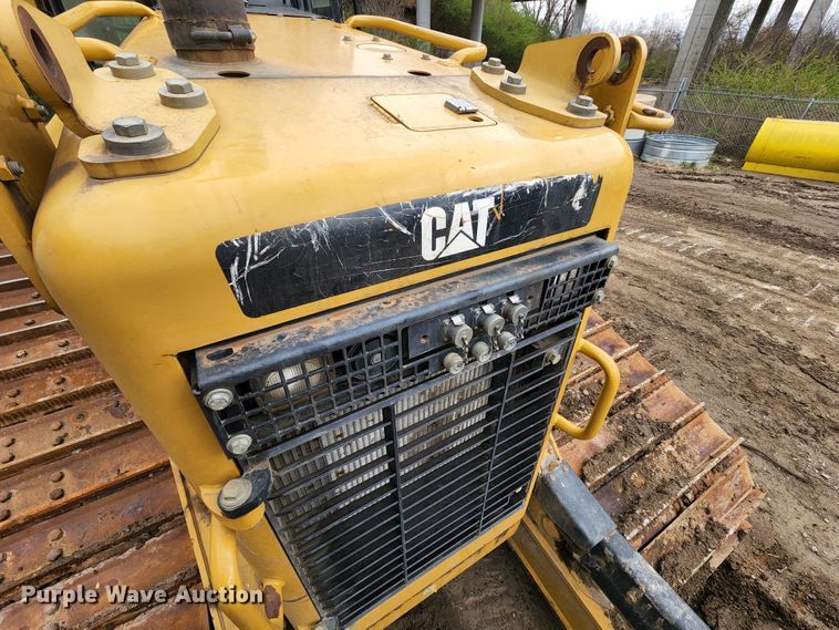 image for item KT9755 2012 Caterpillar D6N LGP  dozer