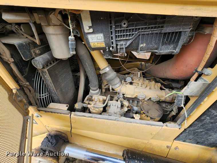 image for item KT9755 2012 Caterpillar D6N LGP  dozer