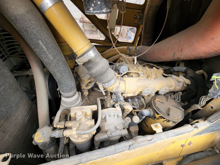 image for item KT9755 2012 Caterpillar D6N LGP  dozer