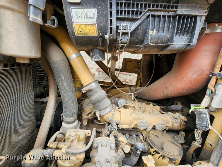 image for item KT9755 2012 Caterpillar D6N LGP  dozer