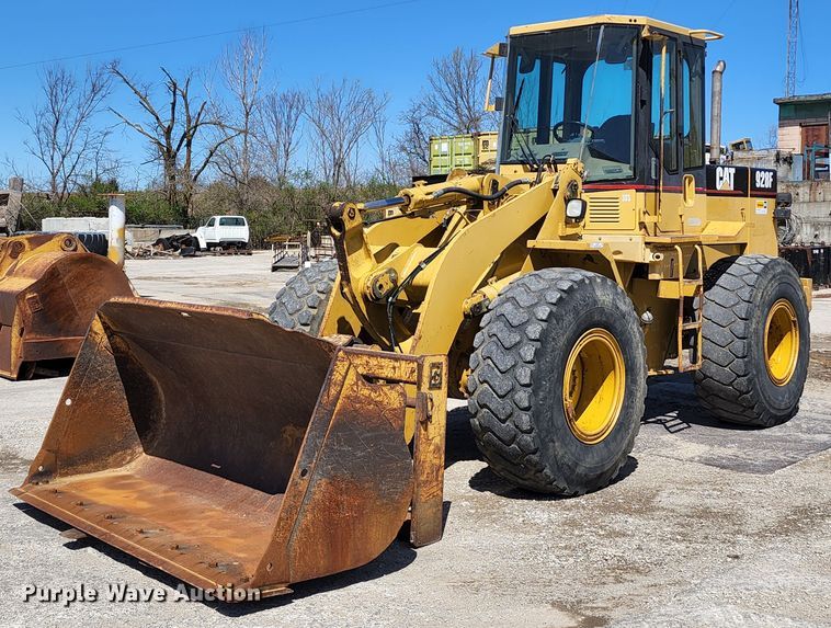 image for item KT9771 1995 Caterpillar 928F  wheel loader
