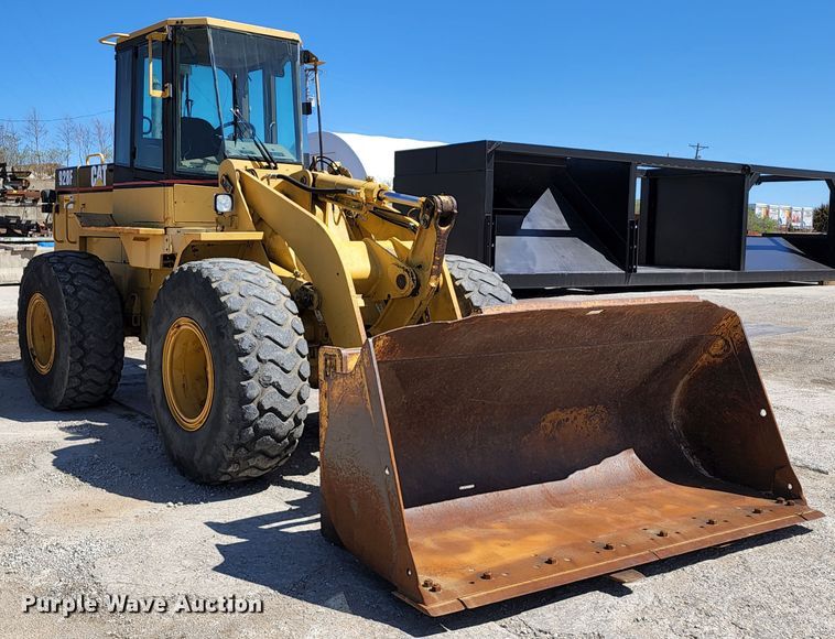 image for item KT9771 1995 Caterpillar 928F  wheel loader