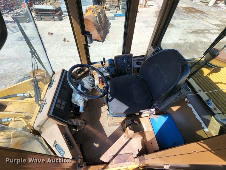 image for item KT9771 1995 Caterpillar 928F  wheel loader
