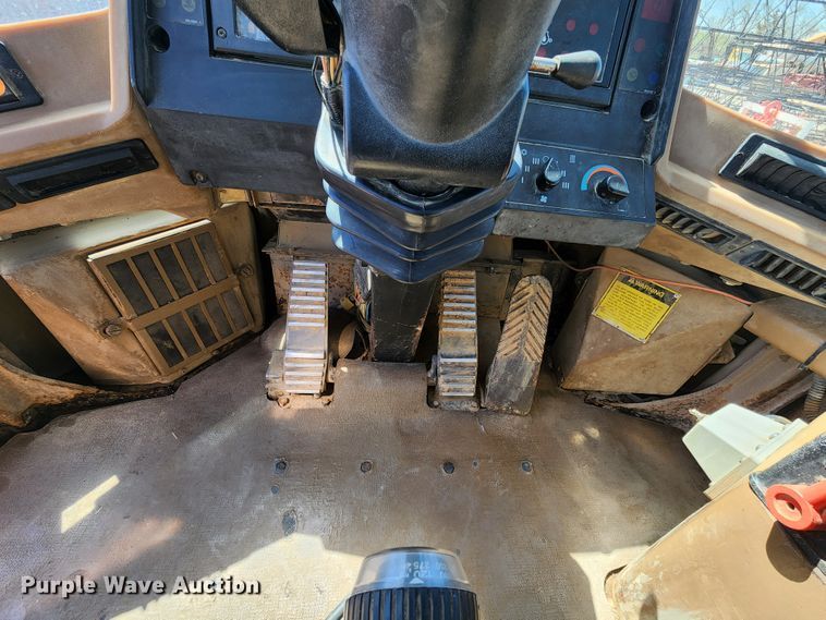 image for item KT9771 1995 Caterpillar 928F  wheel loader