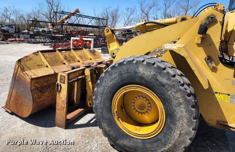 image for item KT9771 1995 Caterpillar 928F  wheel loader