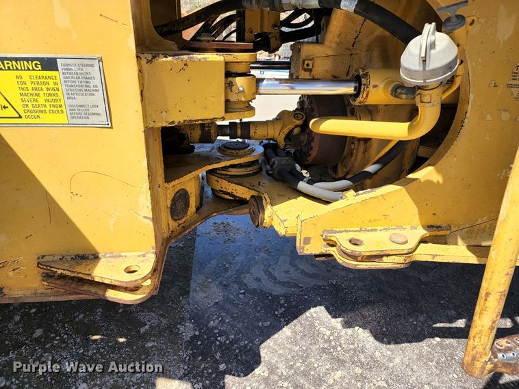 image for item KT9771 1995 Caterpillar 928F  wheel loader