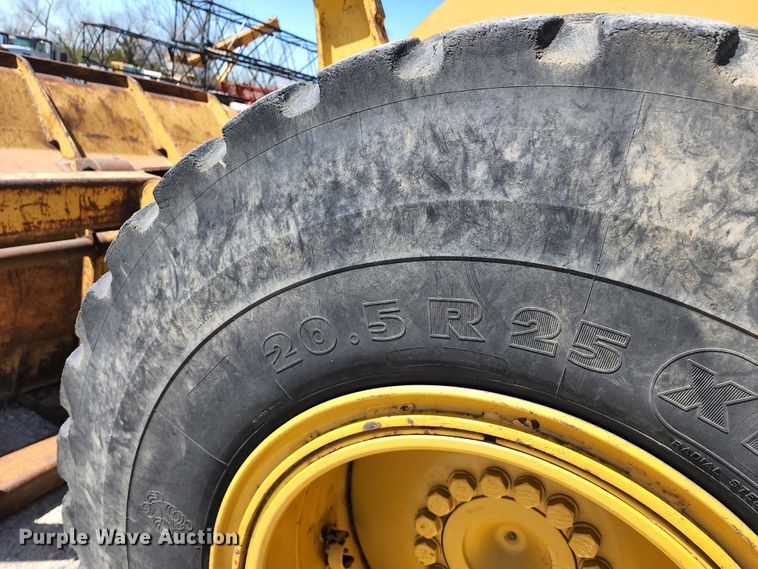 image for item KT9771 1995 Caterpillar 928F  wheel loader