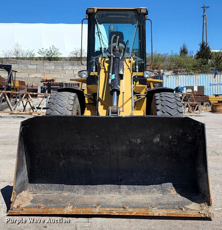 image for item KT9777 2006 Caterpillar 930G  wheel loader