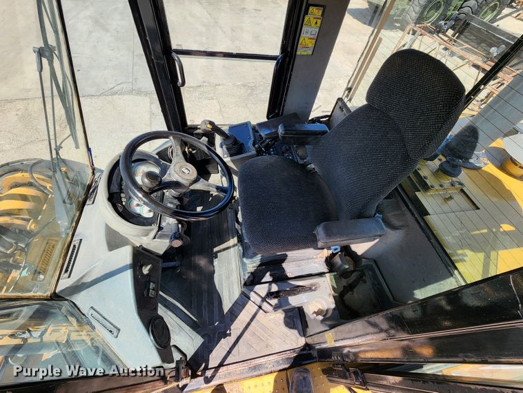 image for item KT9777 2006 Caterpillar 930G  wheel loader