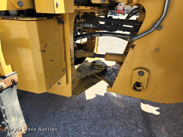 image for item KT9777 2006 Caterpillar 930G  wheel loader