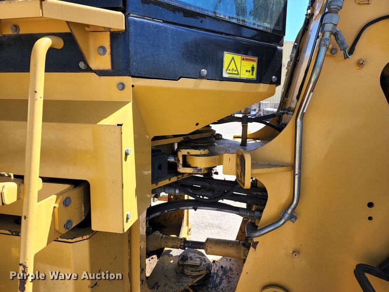 image for item KT9777 2006 Caterpillar 930G  wheel loader