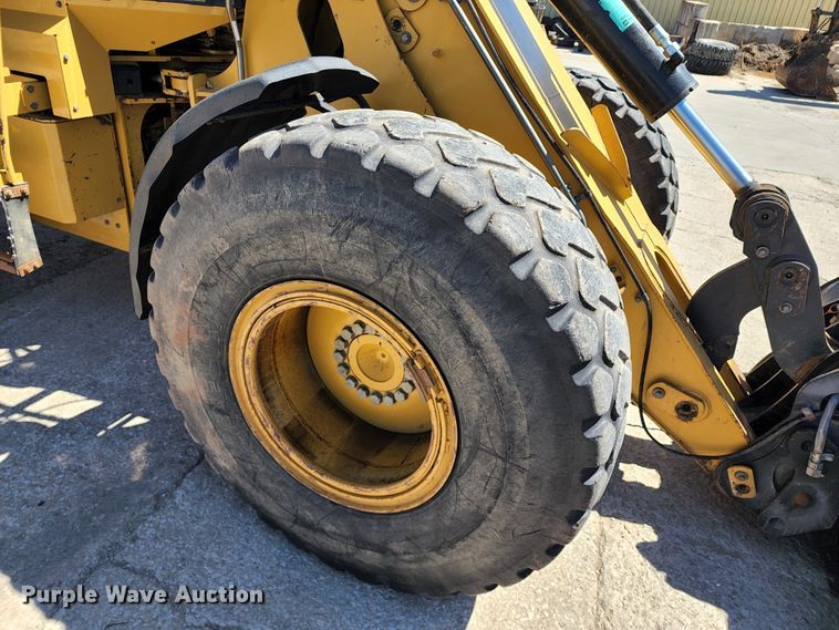 image for item KT9777 2006 Caterpillar 930G  wheel loader