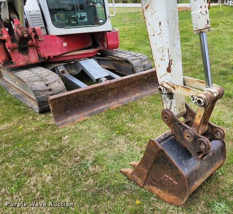image for item KT9786 Takeuchi TB153FR  mini excavator