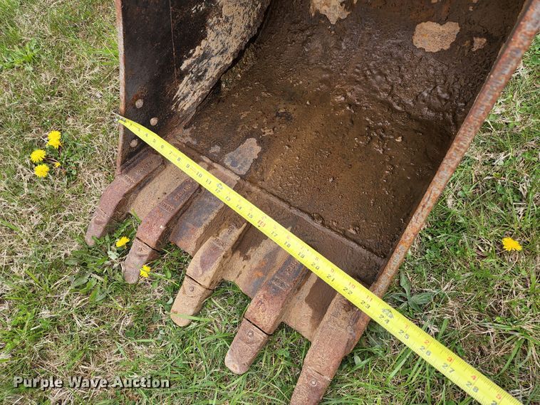 image for item KT9786 Takeuchi TB153FR  mini excavator