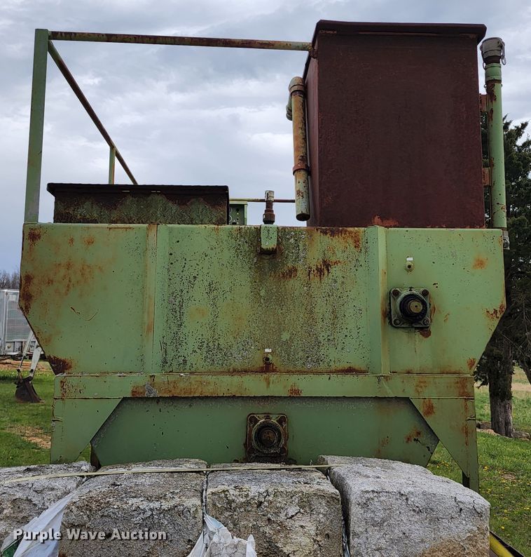 image for item KT9791 Bowie 800  hydro-mulcher bed