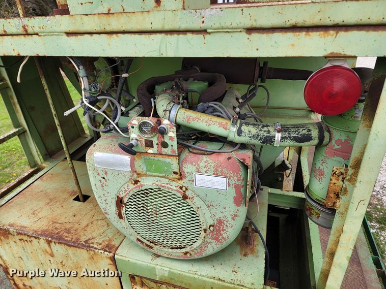 image for item KT9791 Bowie 800  hydro-mulcher bed