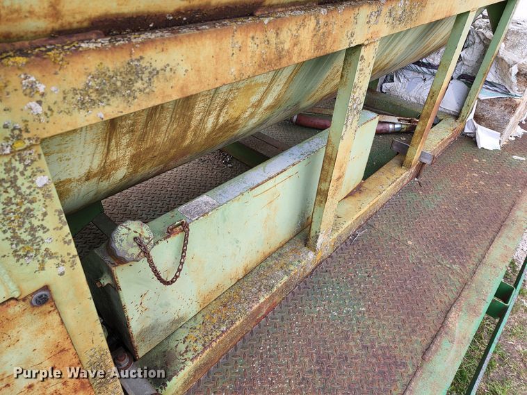 image for item KT9791 Bowie 800  hydro-mulcher bed