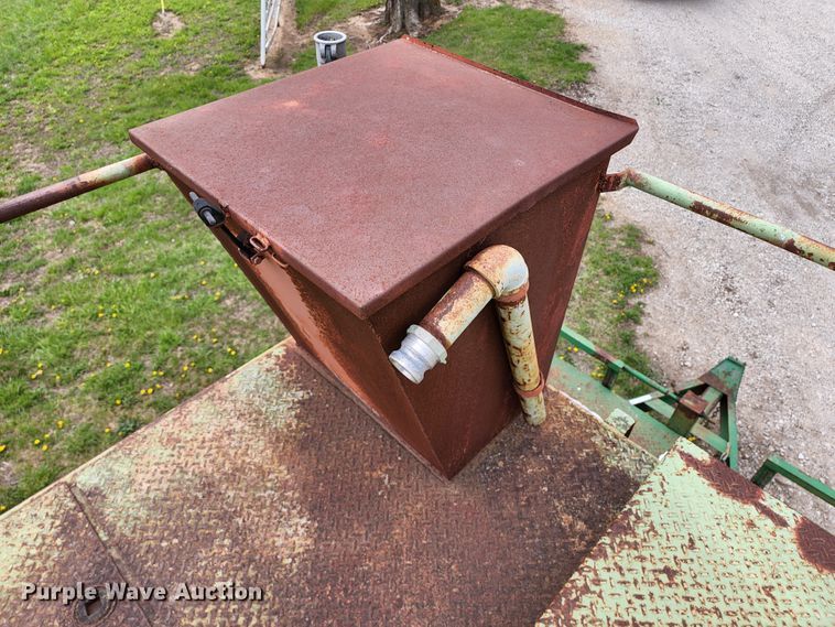 image for item KT9791 Bowie 800  hydro-mulcher bed