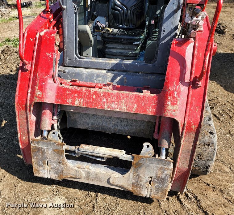 image for item KT9793 2015 Takeuchi TL12  tracked skid steer loader