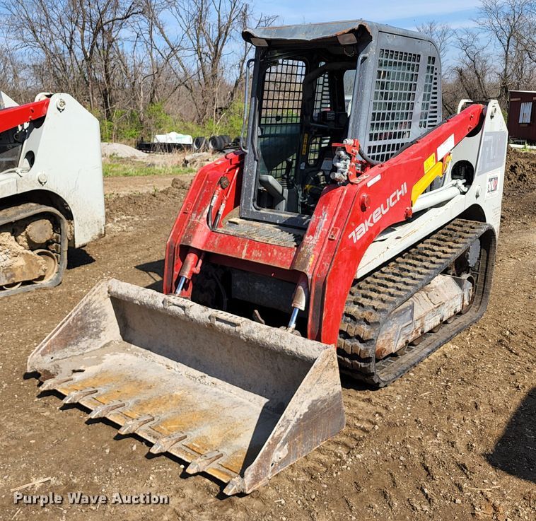 image for item KT9794 2016 Takeuchi TL10  tracked skid steer loader