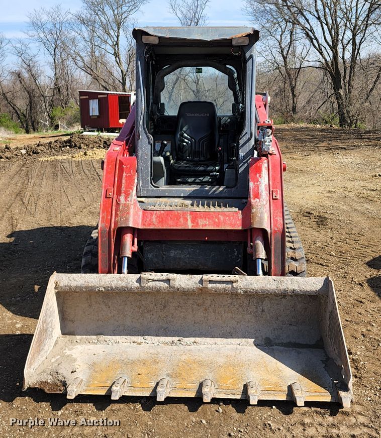 image for item KT9794 2016 Takeuchi TL10  tracked skid steer loader