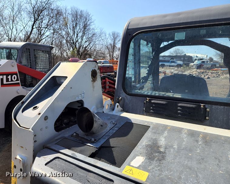 image for item KT9794 2016 Takeuchi TL10  tracked skid steer loader