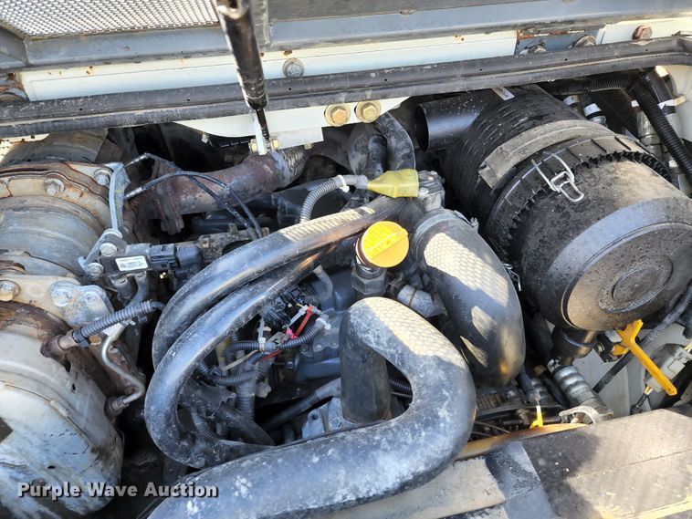 image for item KT9794 2016 Takeuchi TL10  tracked skid steer loader