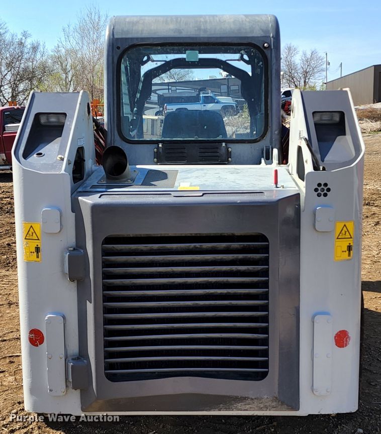 image for item KT9796 2016 Takeuchi TL10  tracked skid steer loader