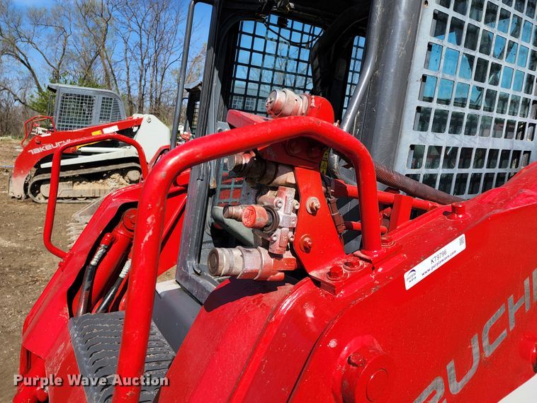 image for item KT9796 2016 Takeuchi TL10  tracked skid steer loader
