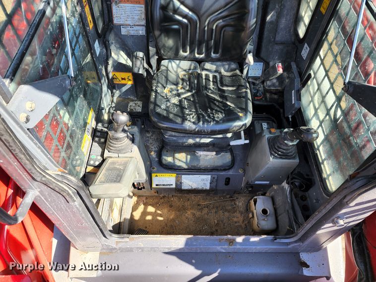 image for item KT9796 2016 Takeuchi TL10  tracked skid steer loader