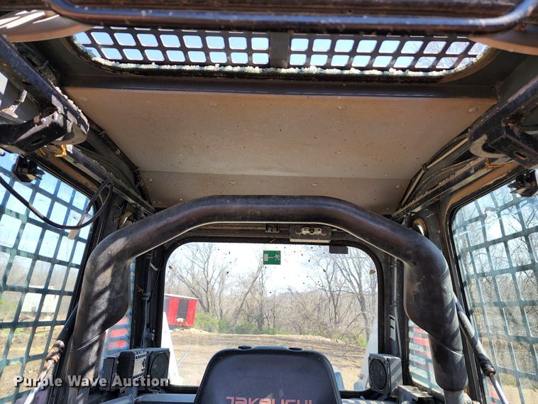 image for item KT9796 2016 Takeuchi TL10  tracked skid steer loader