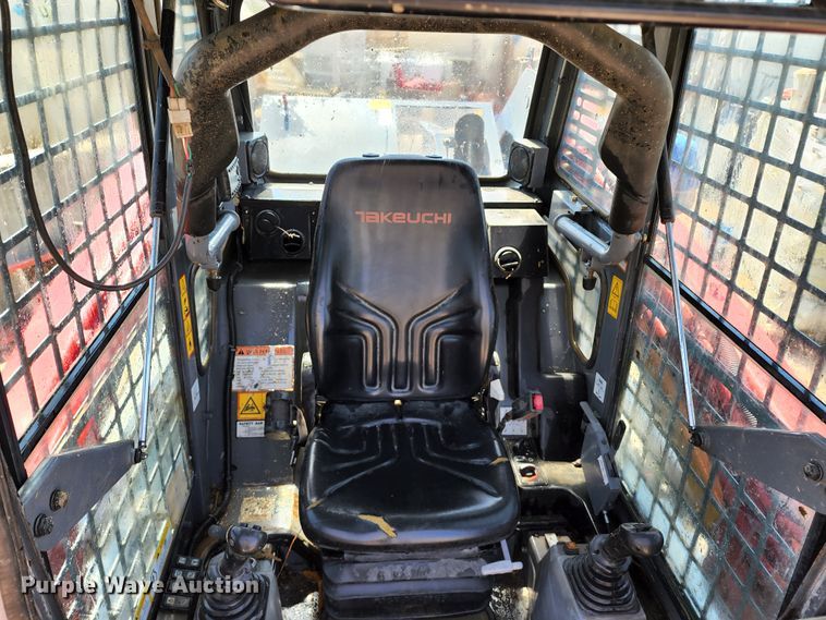 image for item KT9806 2016 Takeuchi TL12  tracked skid steer loader