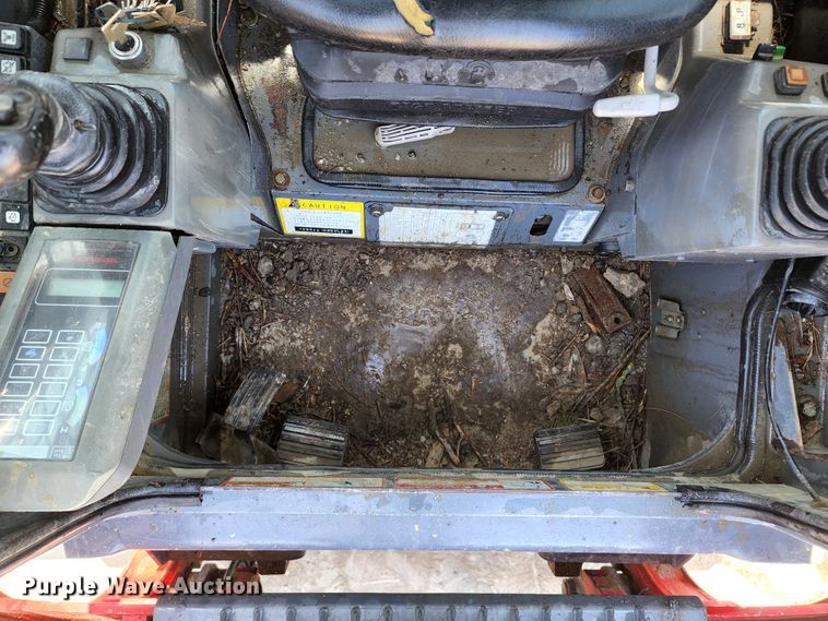 image for item KT9806 2016 Takeuchi TL12  tracked skid steer loader