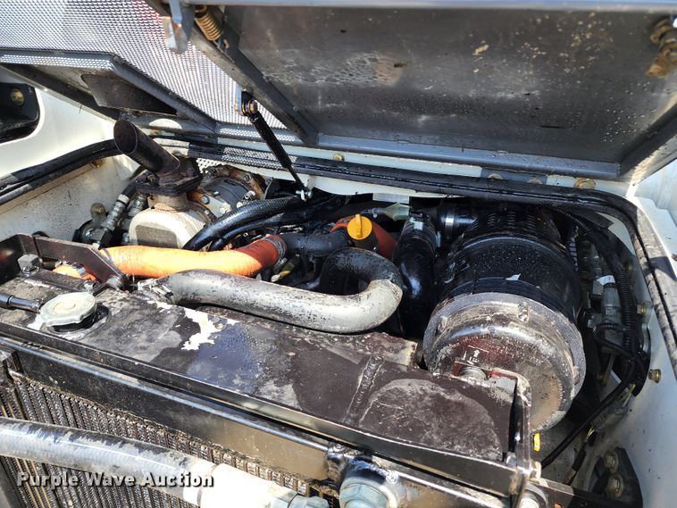 image for item KT9806 2016 Takeuchi TL12  tracked skid steer loader