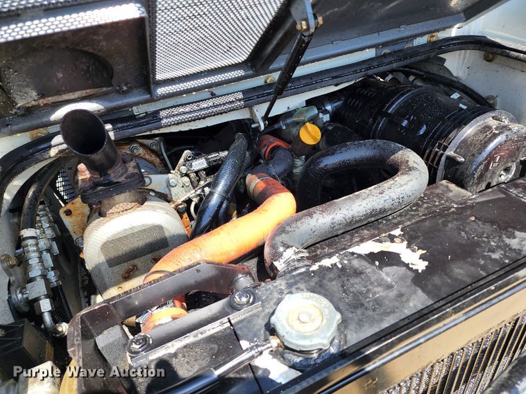 image for item KT9806 2016 Takeuchi TL12  tracked skid steer loader