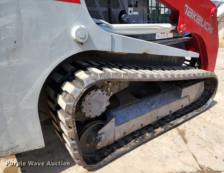 image for item KT9806 2016 Takeuchi TL12  tracked skid steer loader
