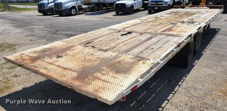 image for item KT9846 2008 Load Max  equipment trailer