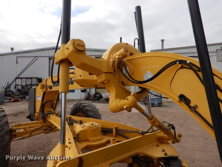 image for item LJ9964 2007 Komatsu GD655-3E0  motor grader