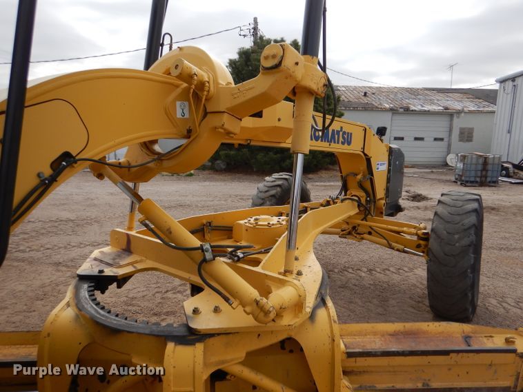 image for item LJ9964 2007 Komatsu GD655-3E0  motor grader