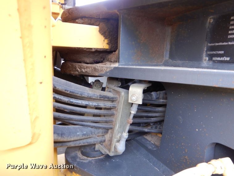 image for item LJ9964 2007 Komatsu GD655-3E0  motor grader