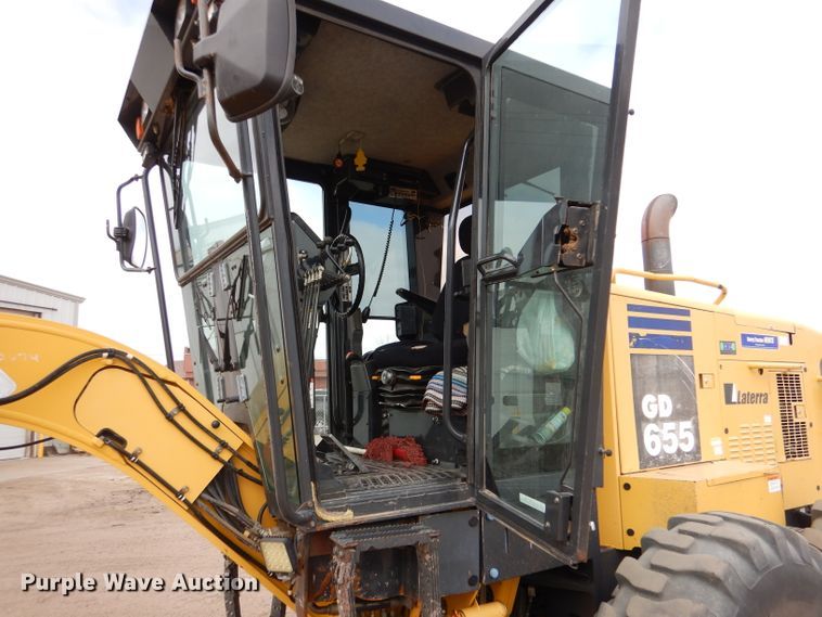 image for item LJ9964 2007 Komatsu GD655-3E0  motor grader