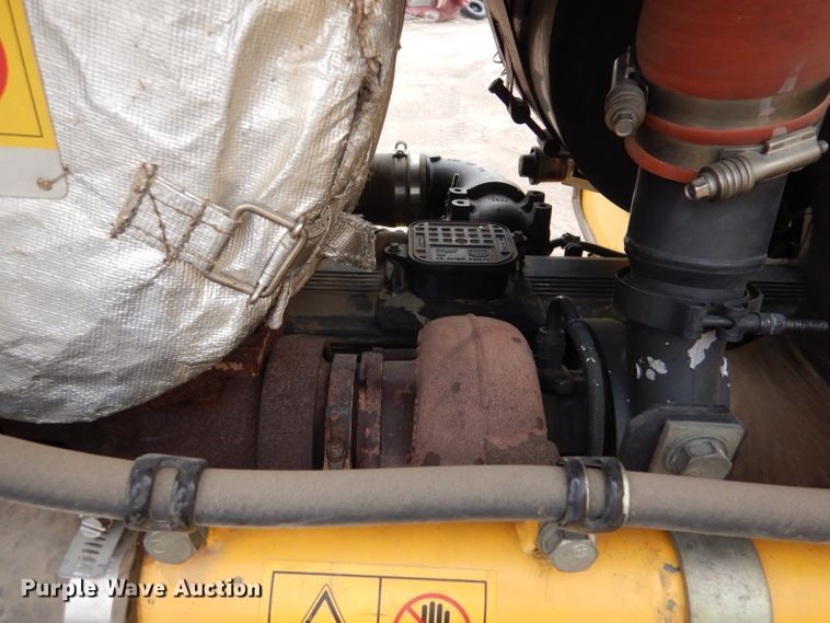 image for item LJ9964 2007 Komatsu GD655-3E0  motor grader