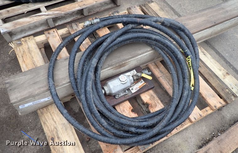 image for item MA9563 Vermeer  4" piercing tool