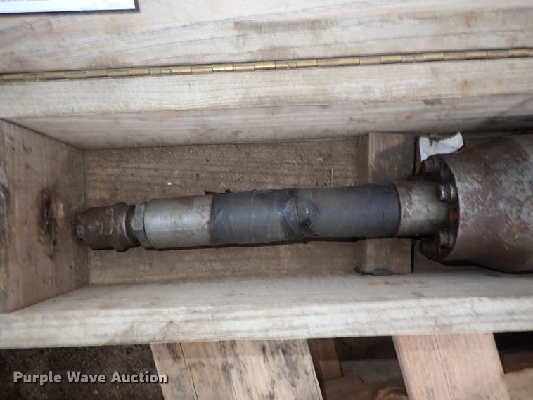 image for item MA9563 Vermeer  4" piercing tool